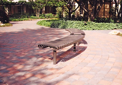 backless steel curved bench
