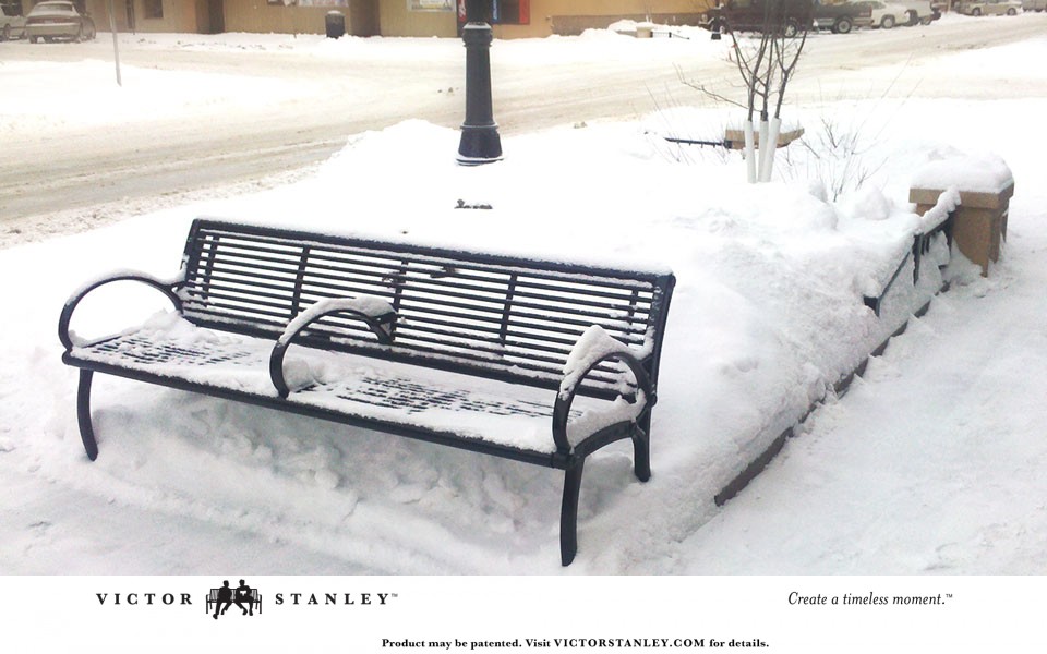 bench with ductile iron end frames